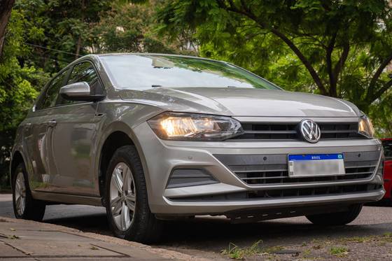 VOLKSWAGEN POLO 1.6 MSI TOTAL FLEX MANUAL VOLKSWAGEN POLO 1.6 MSI TOTAL FLEX MANUAL